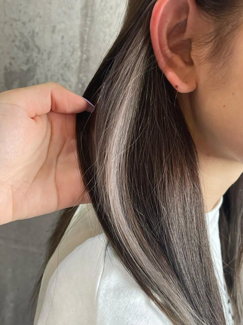セミロング art-Lago 宮司のヘアスタイル