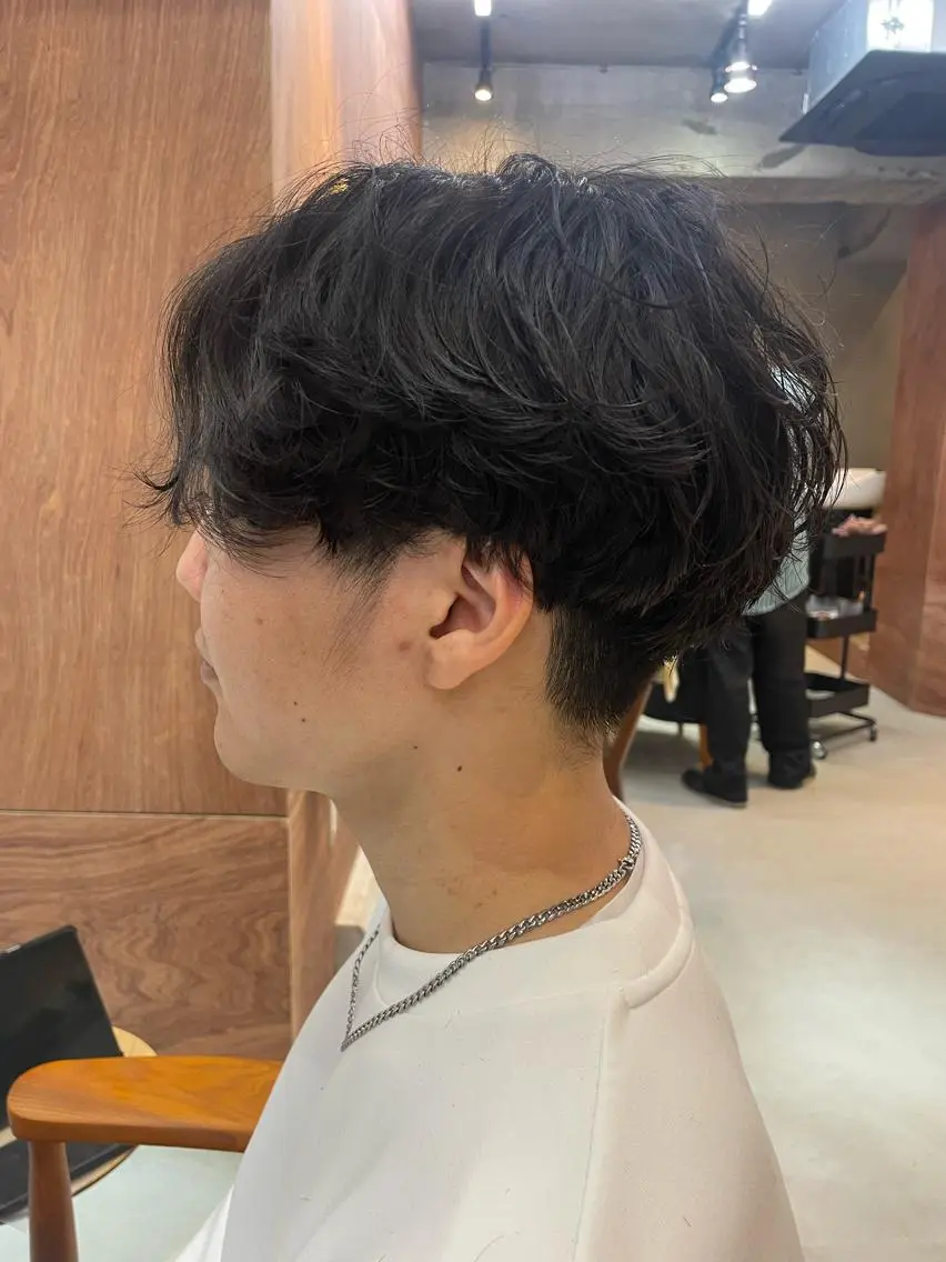 ショート パーマ メンズ センターパート メンズパーマ 刈り上げ スパイラルパーマ カット パーマ トリートメント ヘッドスパ ✨ショート、ボブ✨ 奈良孝平のヘアスタイル