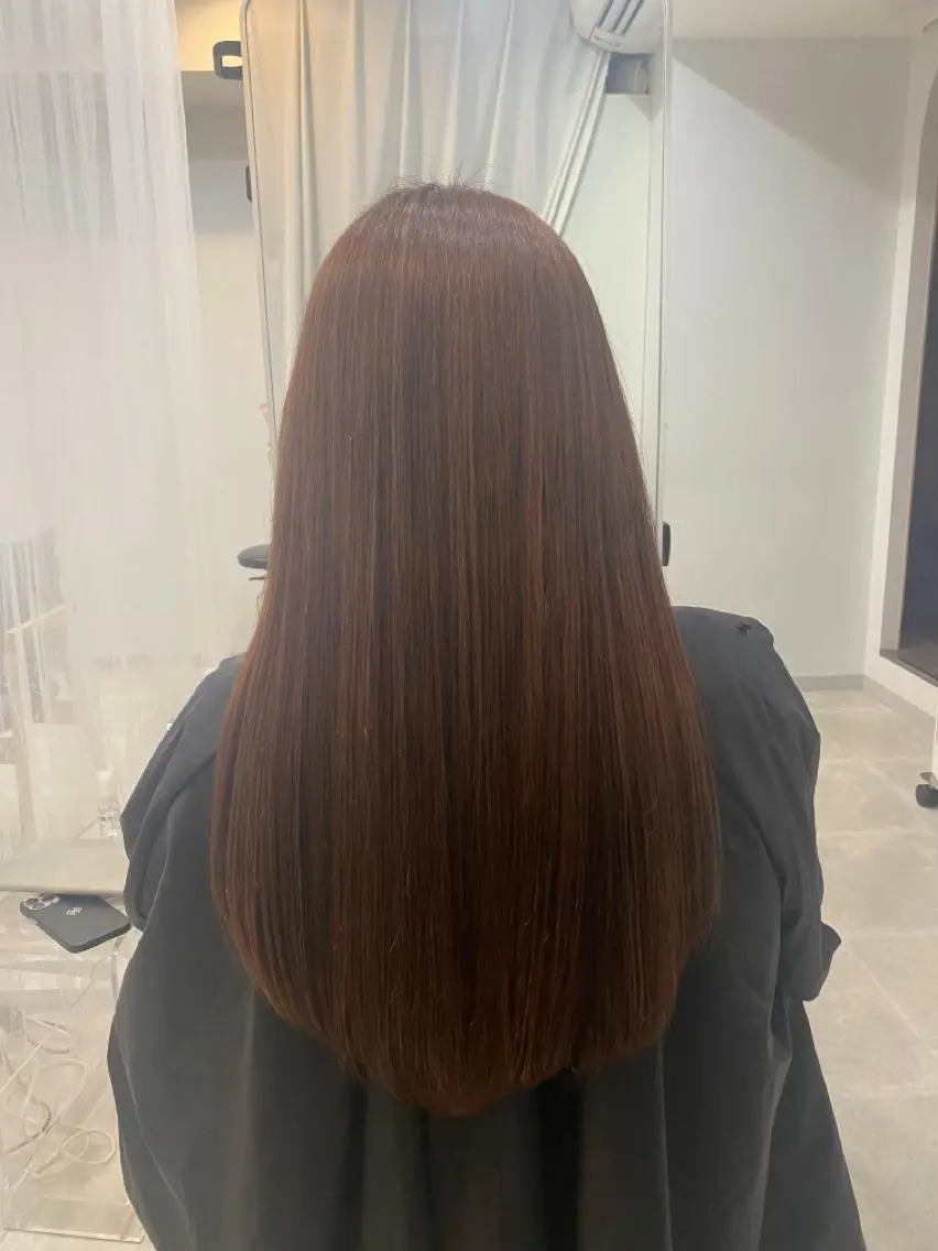 ロング 谷川 李奈のヘアスタイル