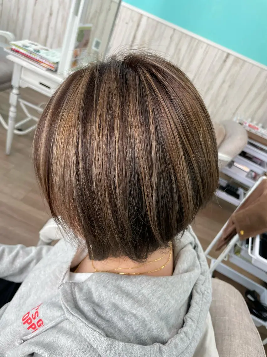 ショート ヘアカラー トリートメント 🐆アンドウ チカコ🦓のヘアスタイル