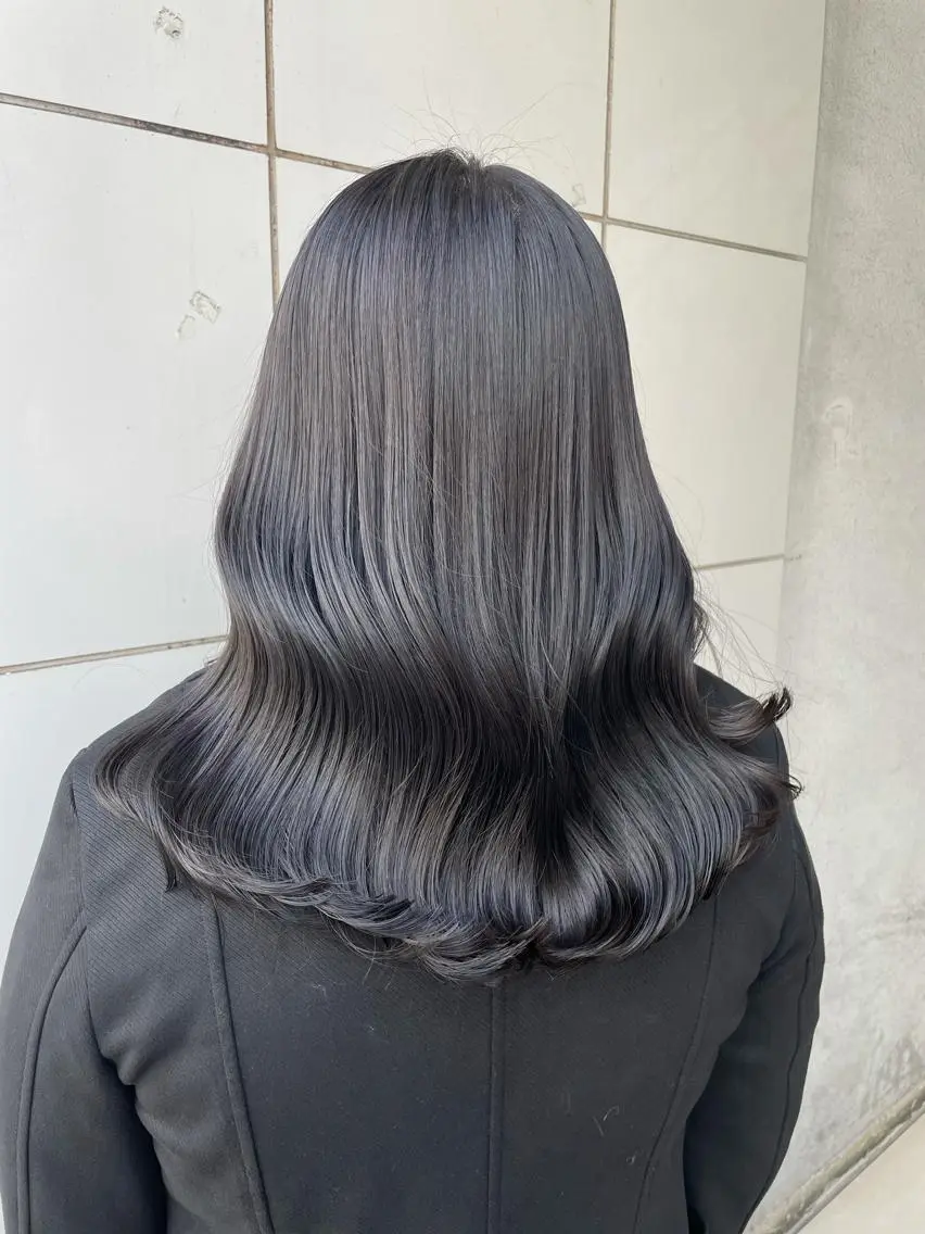 セミロング 【丁寧なカウンセリ ング】MIHOのヘアスタイル
