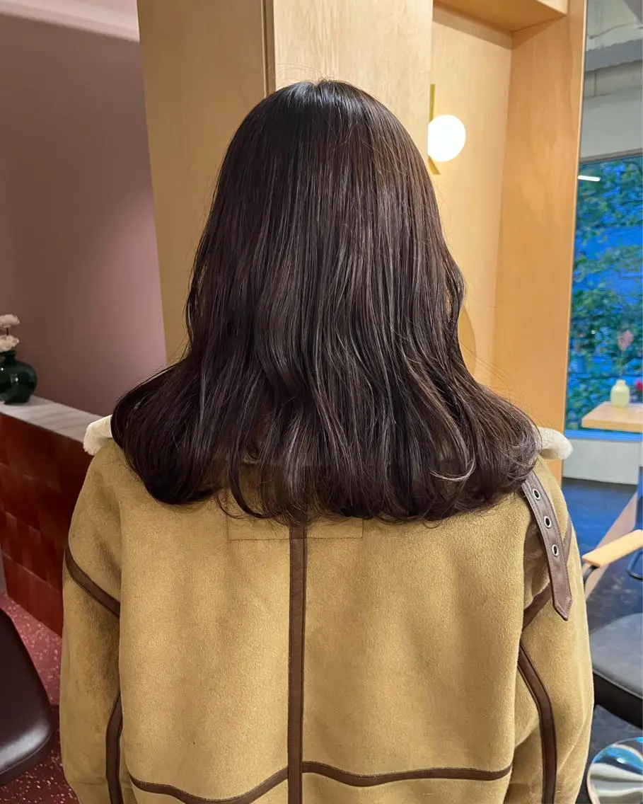 ミディアム カラー ブラウンカラー 西山 紗耶香🪽 透明感カラー/ボブのヘアスタイル