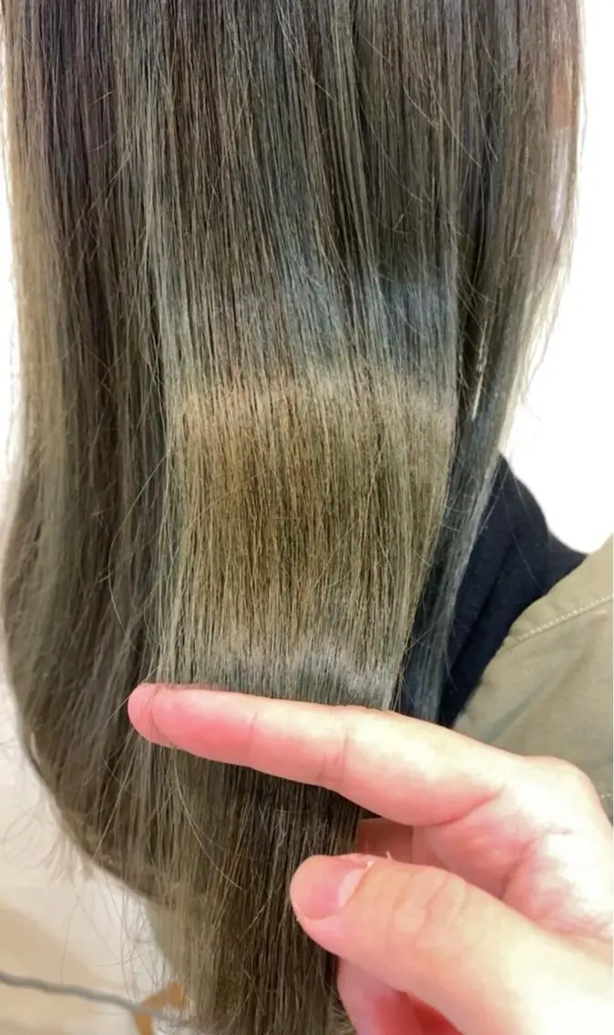 ロング パーマ 髪質改善 トリートメント 中川 茜里のヘアスタイル