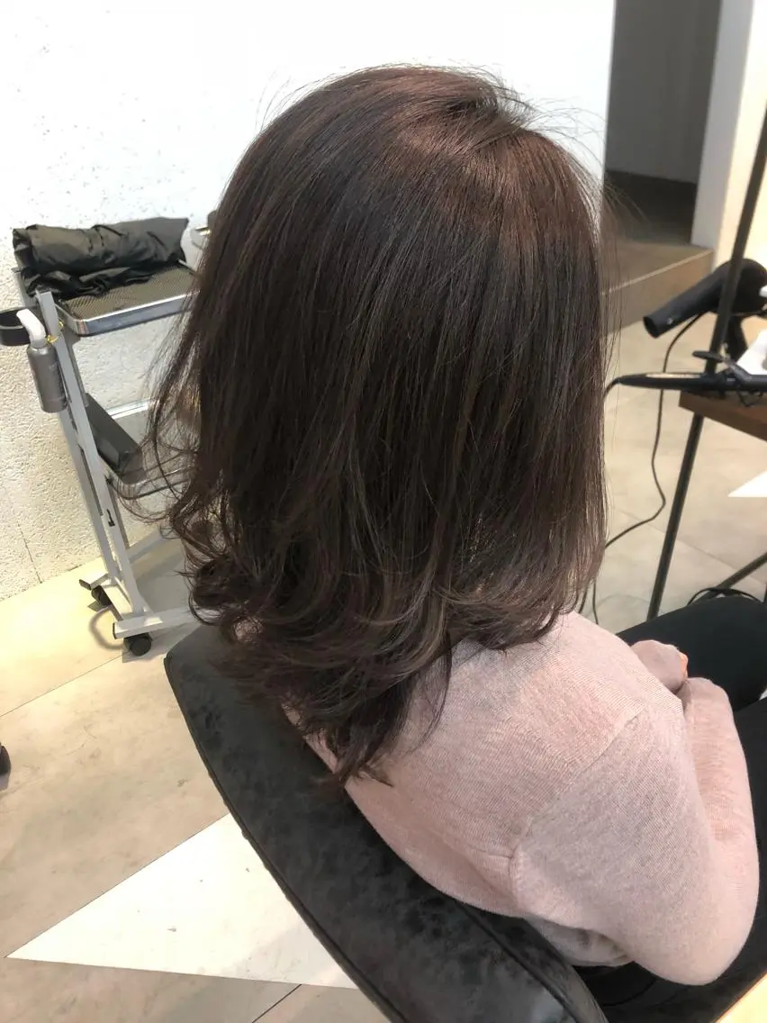 ミディアム パーマ ヘアアレンジ まつげと眉 Meliaのマツエク・マツパデザイン