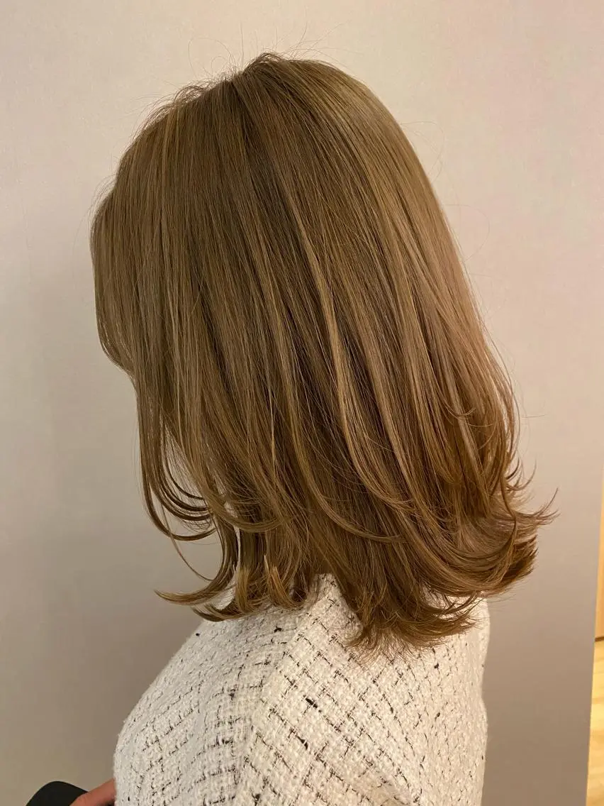 ミディアム ミディアムレイヤー レイヤーカット unopulir 景山 凌のヘアスタイル