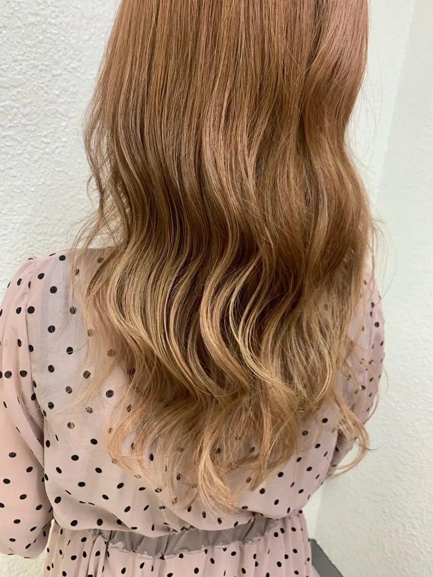 ロング 🧨ブリーチー×ボブ レイヤー💎じゅえるのヘアスタイル