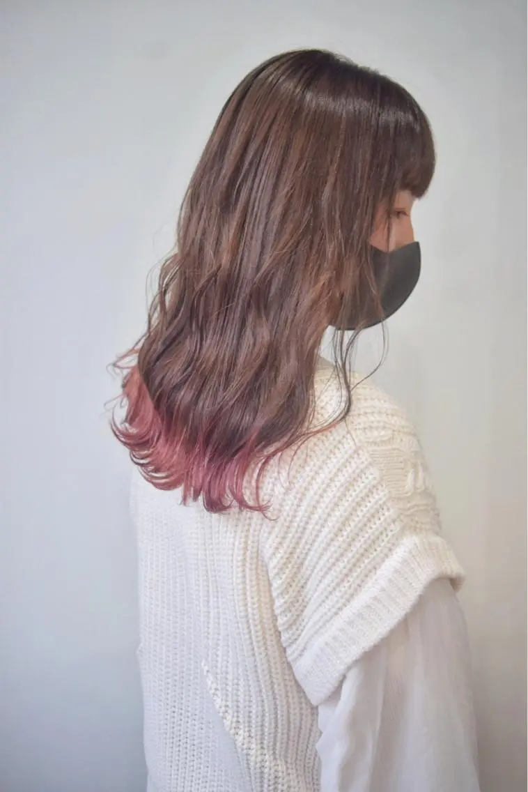 カラー white.梅田 デザインカラー🦄のヘアスタイル