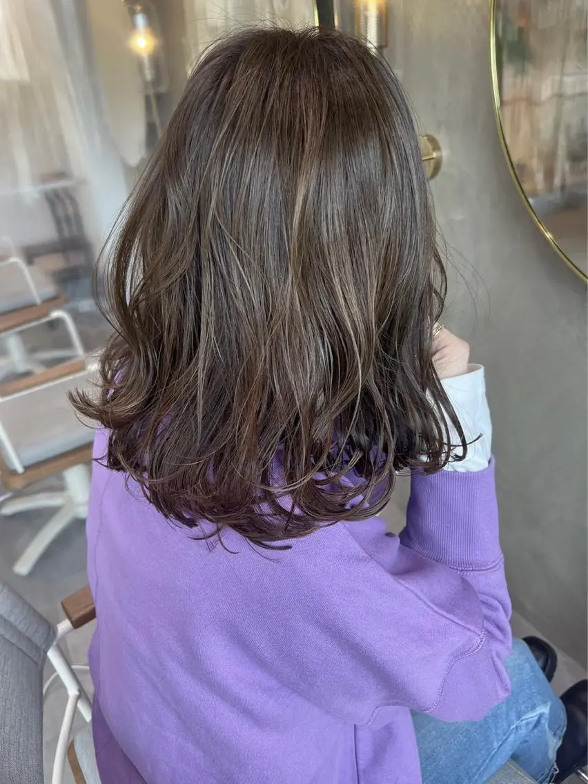 セミロング ハイライト Ster. Harukaのヘアスタイル