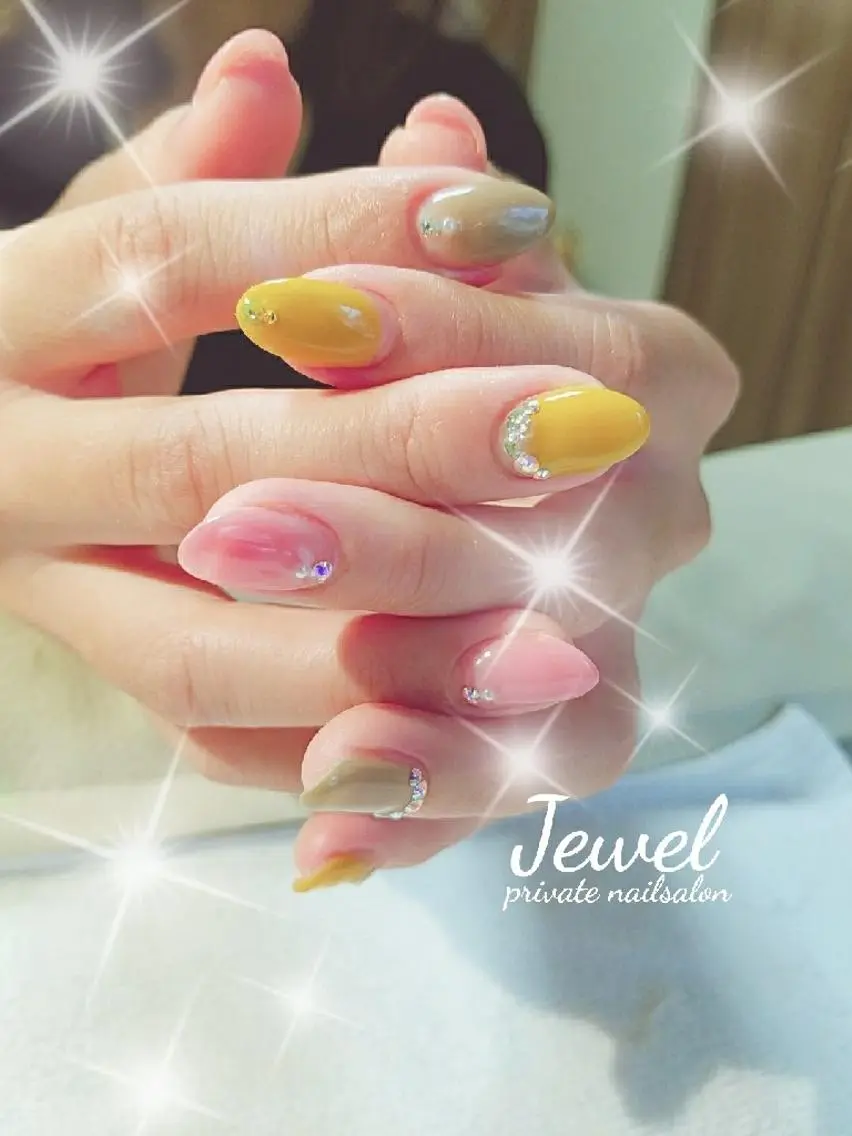 ネイル その他(ネイル) ＪＥＷＥＬ ＮＡＩＬのネイルデザイン