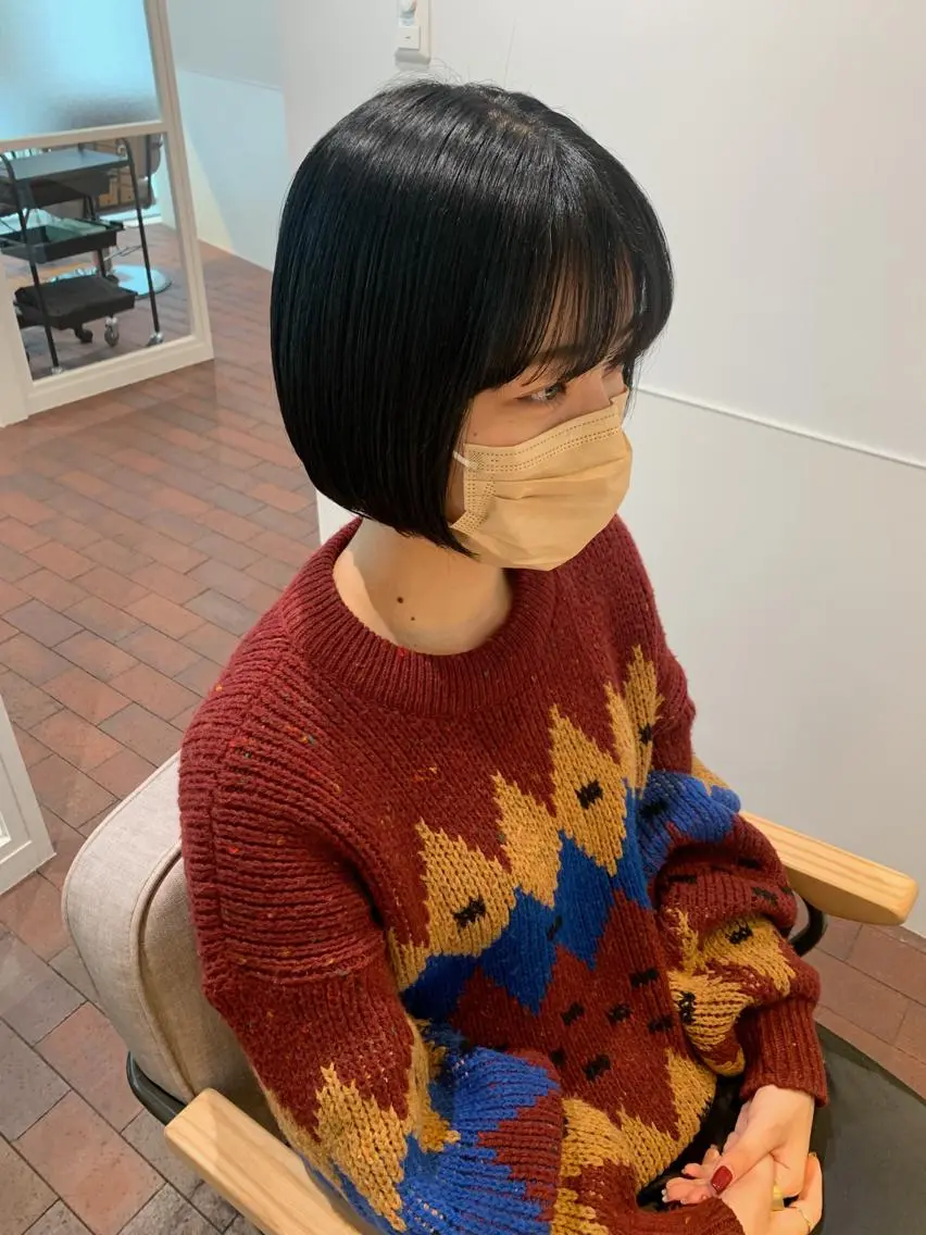 ショート カラー ボブ ヘアカラー トリートメント 片岡 由依のヘアスタイル