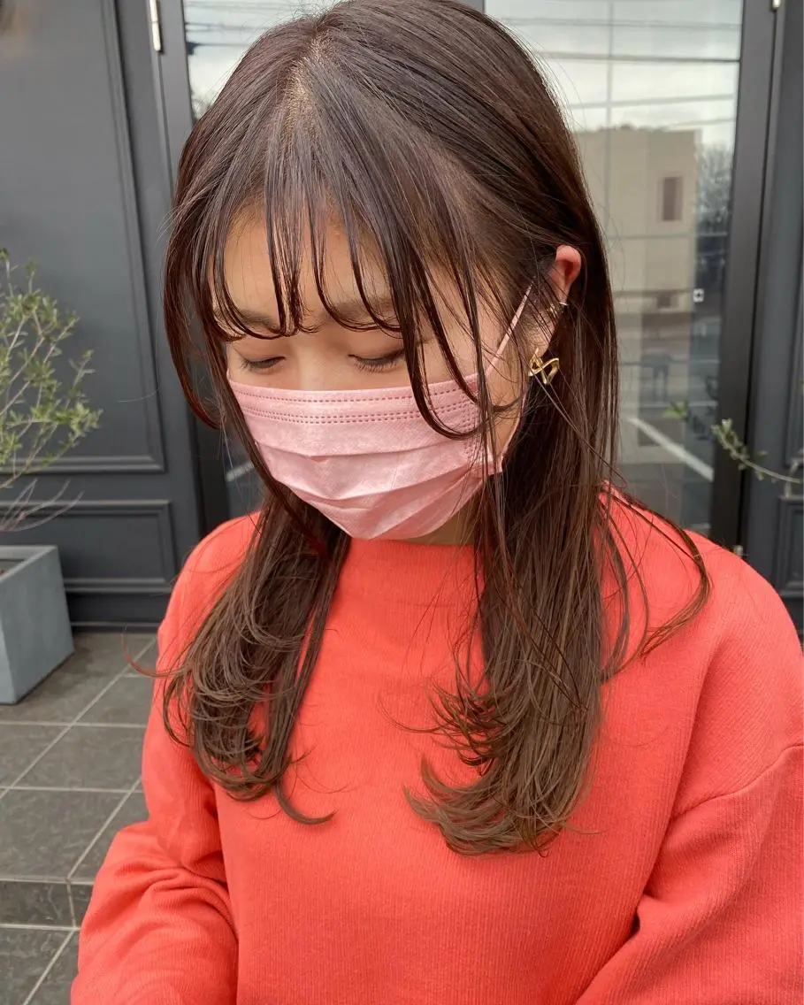 セミロング カラー カット ヘアカラー トリートメント 成松 勇治のヘアスタイル