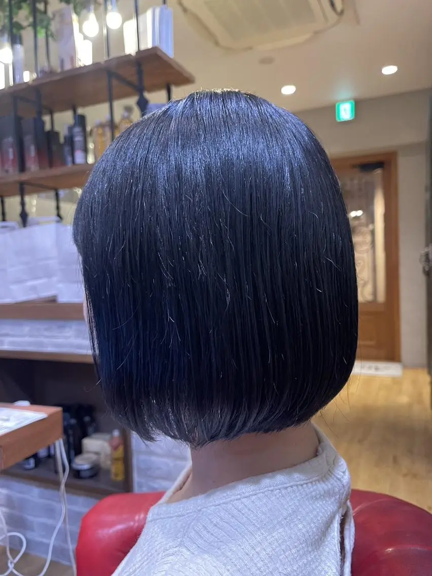 ミディアム カラー アティリー 西梅田のヘアスタイル