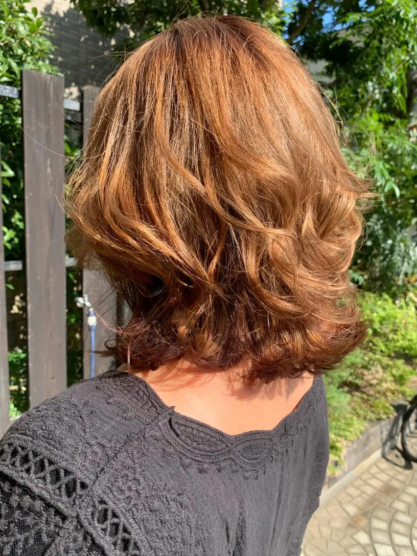ミディアム カラー インナーカラー ピンクカラー 多田 彩香のヘアスタイル