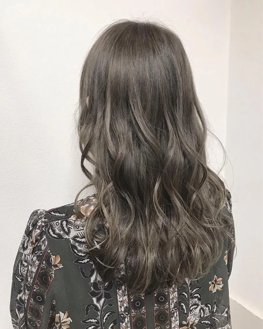 ロング カラー ヘアアレンジ グレージュ ヘアカラー トリートメント GiseL天神カラー 髪質改善/ブリーチのヘアスタイル