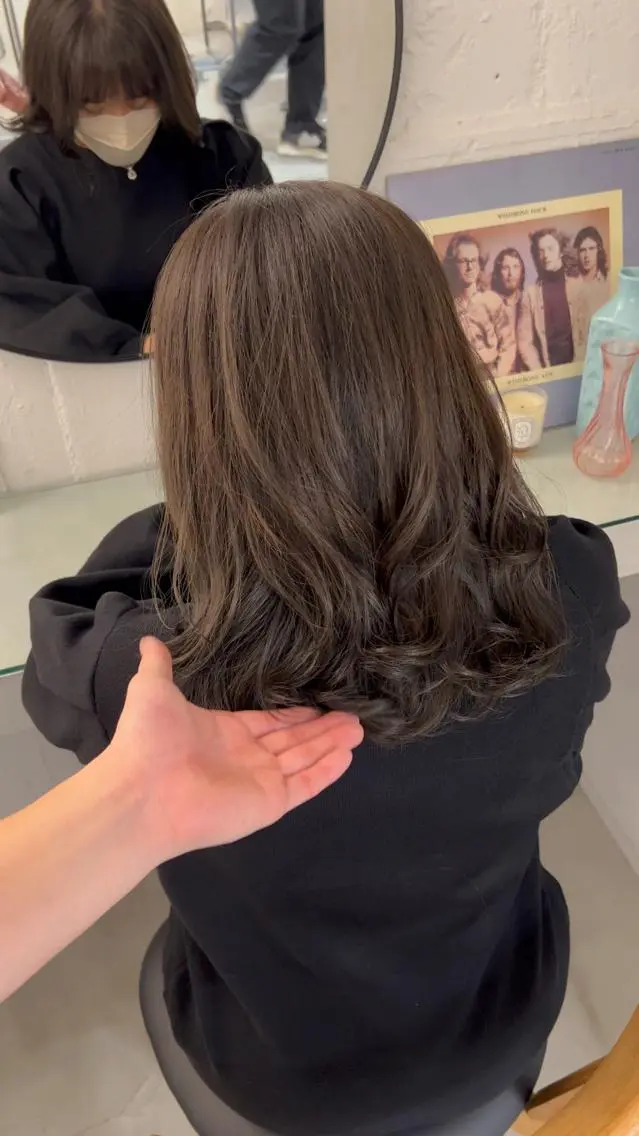 ミディアム カラー パーマ ミディアムパーマ 韓国風ヘア レイヤーカットのプロ 大人ヘア宮森貴志のヘアスタイル