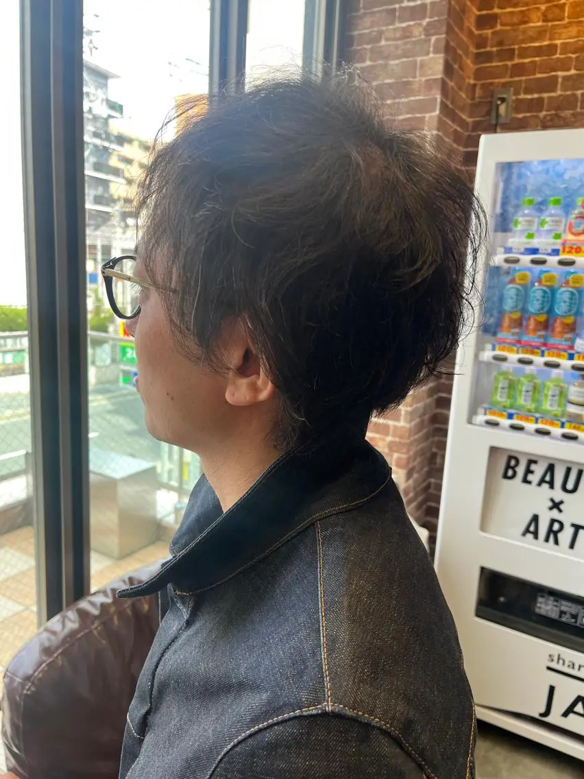 ショート カラー パーマ ヘアアレンジ メンズ キッズ ネイル マツエク・マツパ アイブロウ メンズブリーチ メンズハイライト メンズインナーカラー メンズ韓国風 ブリーチ 久木原 ゆりのヘアスタイル