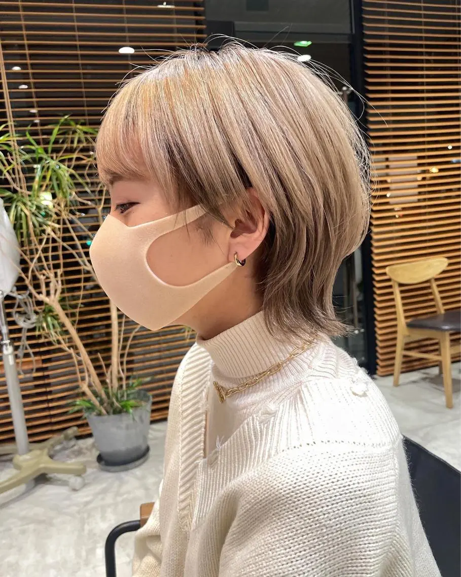 ショート カラー レイヤーカット ショートヘア ウルフカット ウルフレイヤー 似合わせ レイヤー須川のヘアスタイル