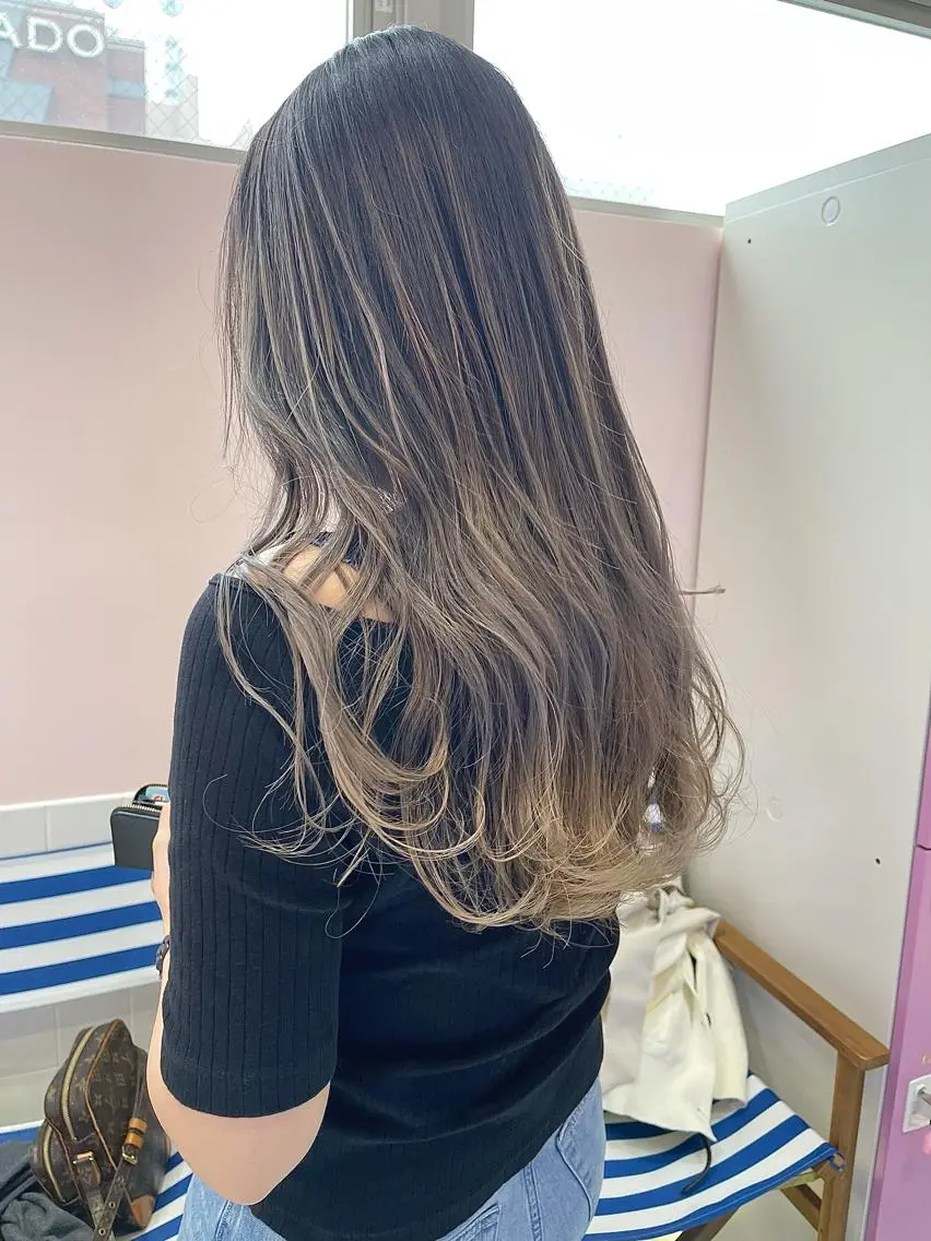 セミロング ヘアカラー トリートメント 店長 小池アキトのヘアスタイル