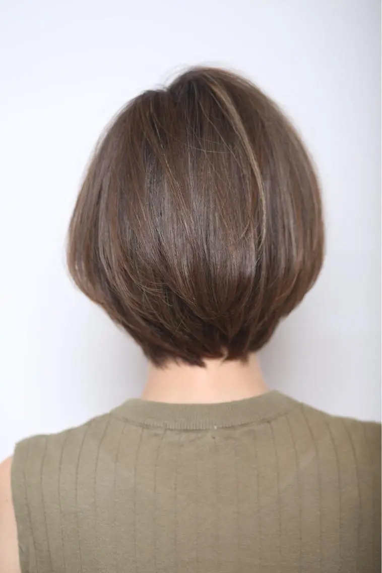 ショート カラー ショートボブ ハイライトカラー ボブ ハイライト ショートヘア 💘トレンドスタイル 💘透明感ヘアのヘアスタイル