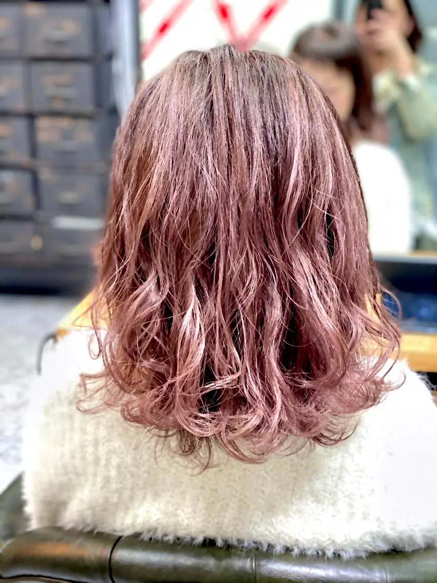 セミロング カラー 加藤 琢也のヘアスタイル
