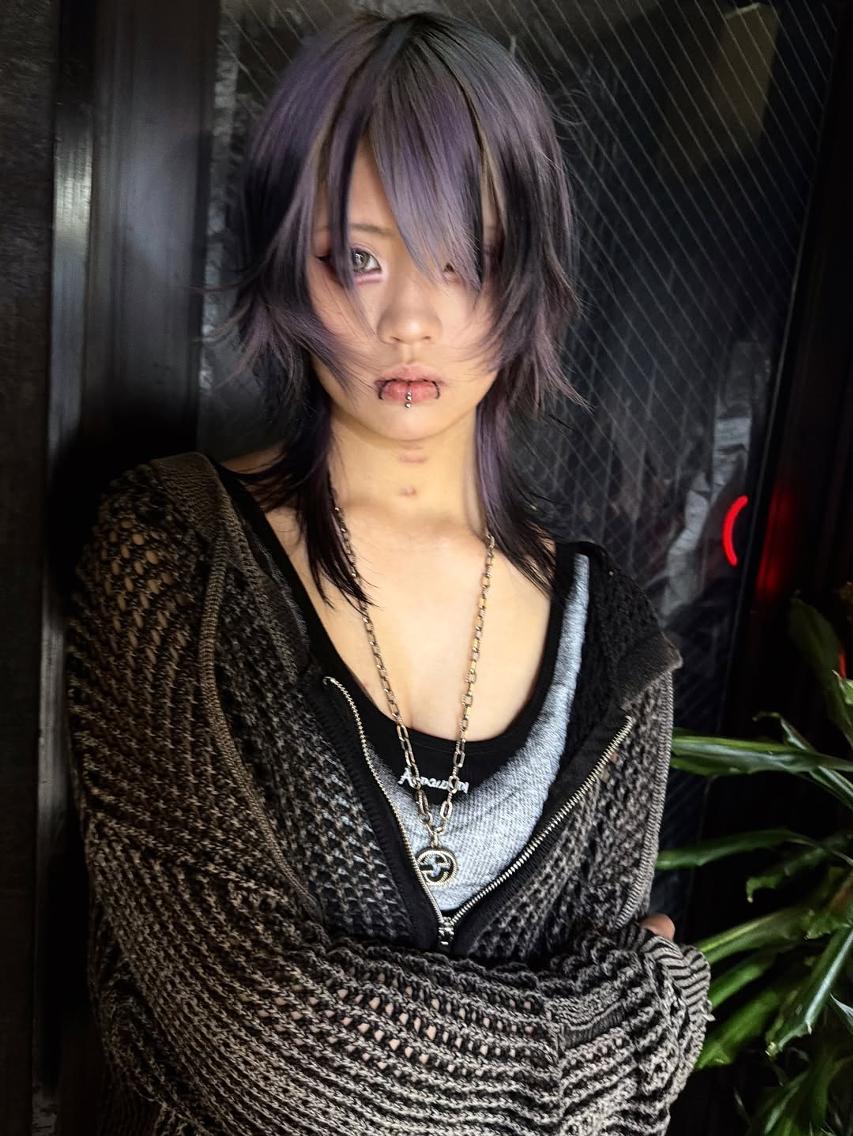 ミディアム カラー レイヤーカット ウルフカット カット ヘアカラー トリートメント ウルフレイヤー/ 中性ウルフ/タカハシのヘアスタイル