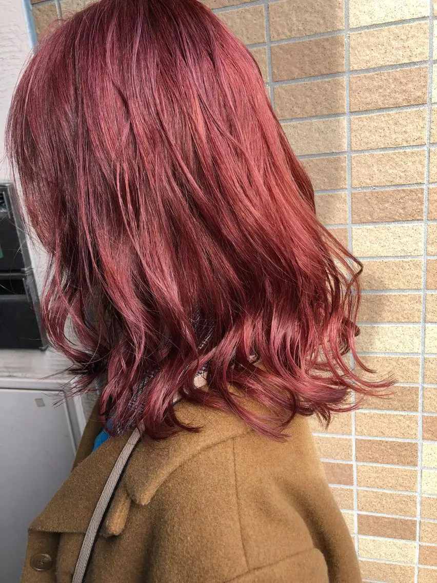 ミディアム アートディレクター ワダヒサノリのヘアスタイル