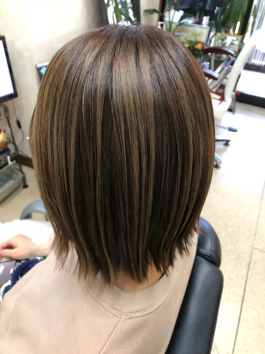 ショート カラー 石塚 浩のヘアスタイル