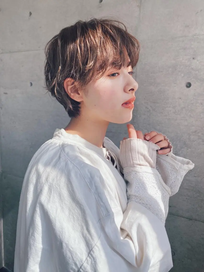 ショート カラー パーマ ヘアアレンジ メンズ キッズ ネイル マツエク・マツパ モリモト サナのヘアスタイル