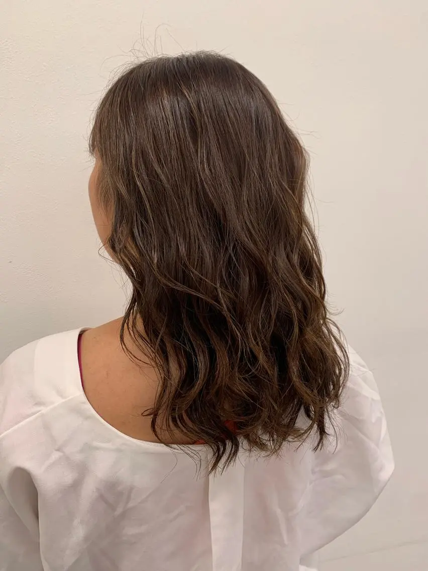 セミロング 【美容室が苦手な方 専問美容室】MIHOのヘアスタイル