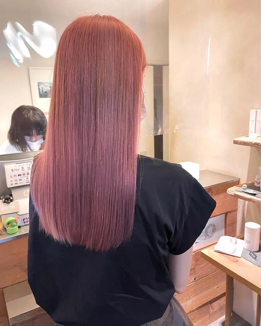 ミディアム カラー バレイヤージュ レイヤーカット ケア剤オタク×海外 ヘア長谷川裕起のヘアスタイル