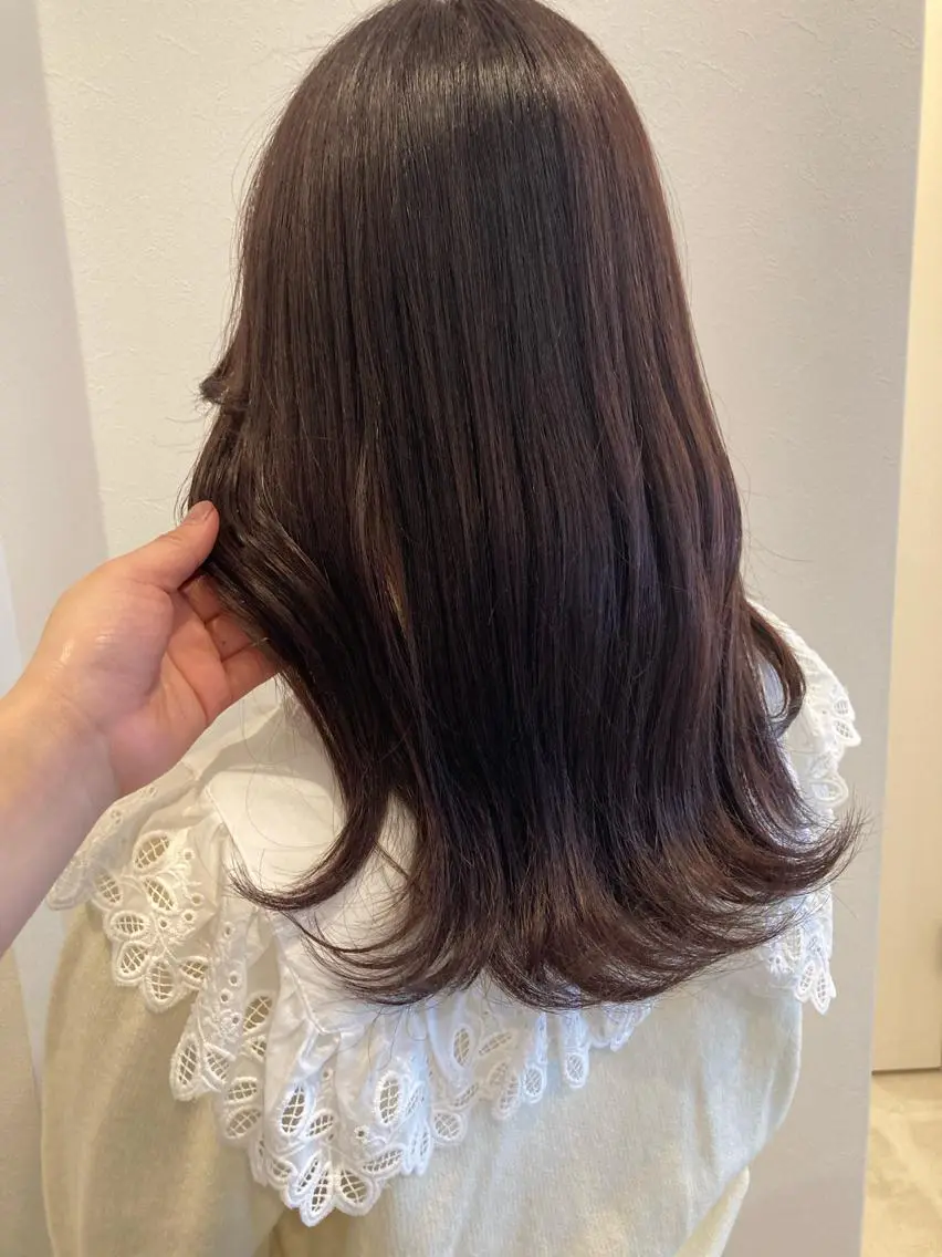 セミロング ヘアカラー トリートメント ✨色持ちの良い艶 カラー✨蟹江真世のヘアスタイル