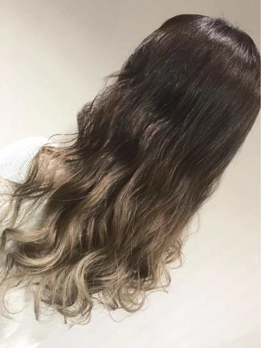 カラー 【mokuオーナー】 ちはるのヘアスタイル