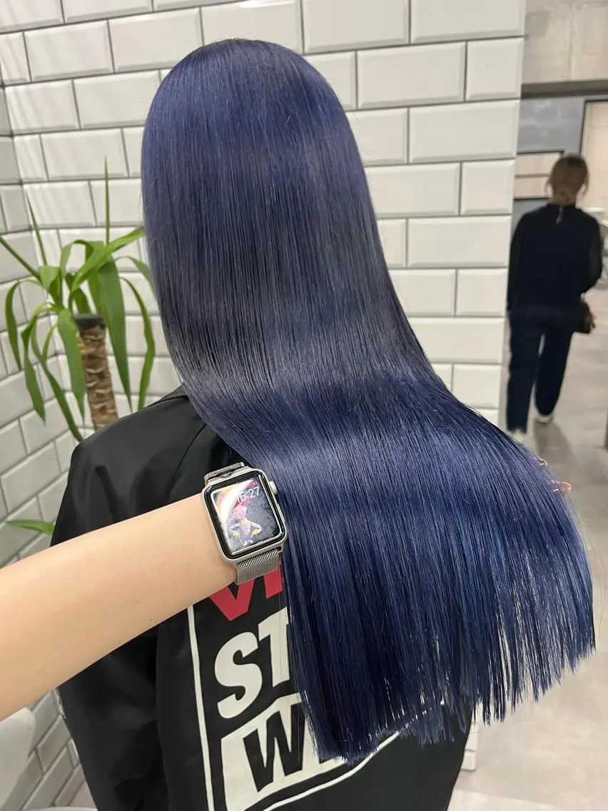 ロング カラー カット ヘアカラー トリートメント ヘアセット newi赤羽 HINATAのヘアスタイル