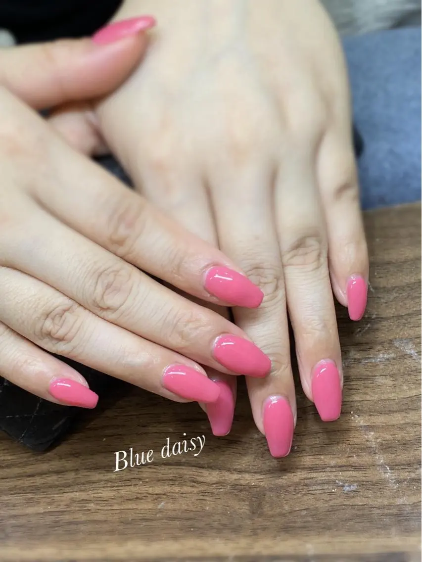 ネイル ピンク Blue daisy 栄本店のネイルデザイン