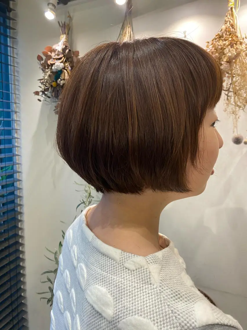 ショート カラー ベージュカラー ハイライトカラー オレンジ オレンジベージュ ボブ non .のヘアスタイル