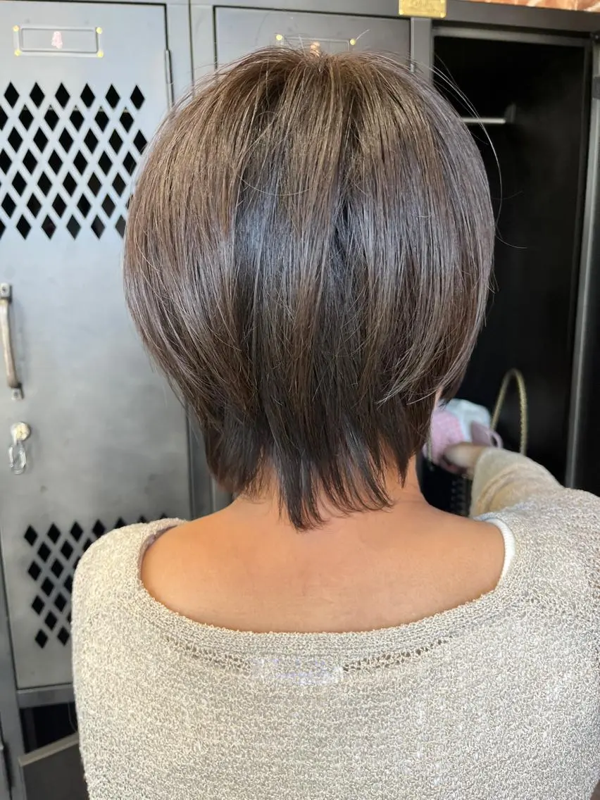 ミディアム カラー パーマ ヘアアレンジ メンズ キッズ ネイル マツエク・マツパ アイブロウ メンズブリーチ メンズハイライト メンズインナーカラー メンズ韓国風 ブリーチ 久木原 ゆりのヘアスタイル
