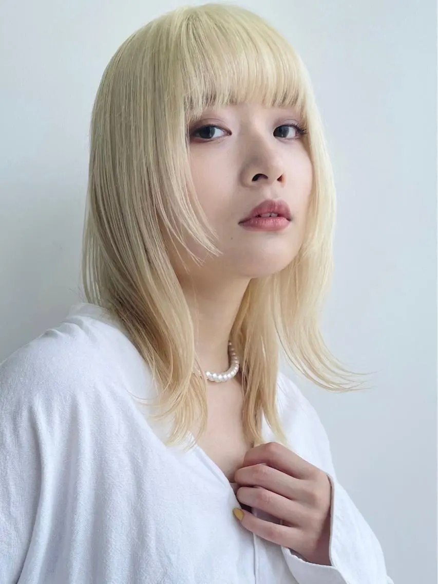 ミディアム カラー カット ヘアカラー トリートメント ヘアセット ハイトーンを育てる ブリーチカラー/牧原のヘアスタイル