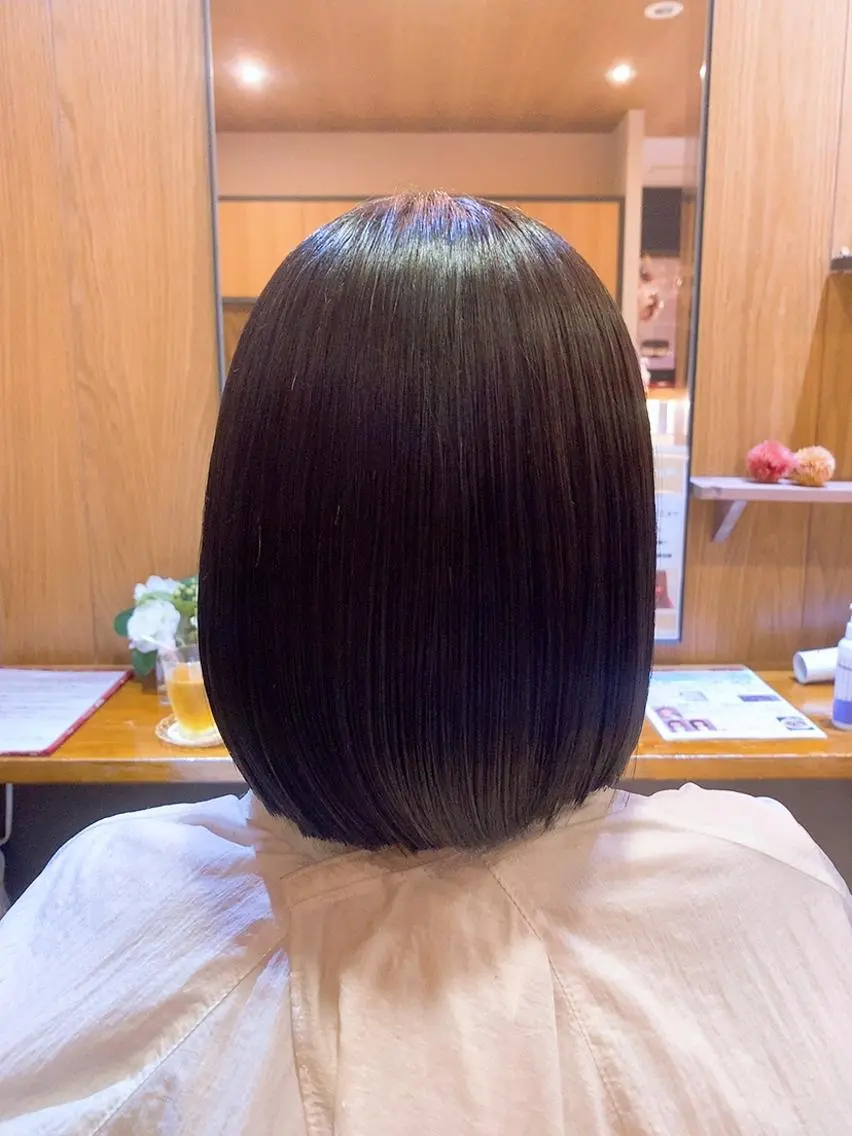 ショート カラー 韓国風🇰🇷うる艶 レイヤー/海青🫧のヘアスタイル