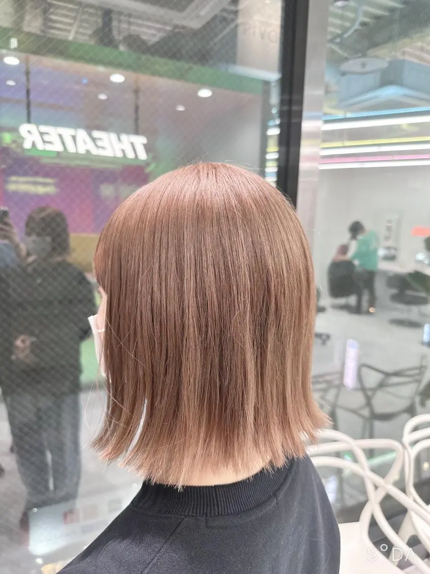 ショート カラー ベージュカラー ミルクティーベージュ ヘアカラー トリートメント 🫧ハイトーン🫧 ベージュ🫧徹哉のヘアスタイル