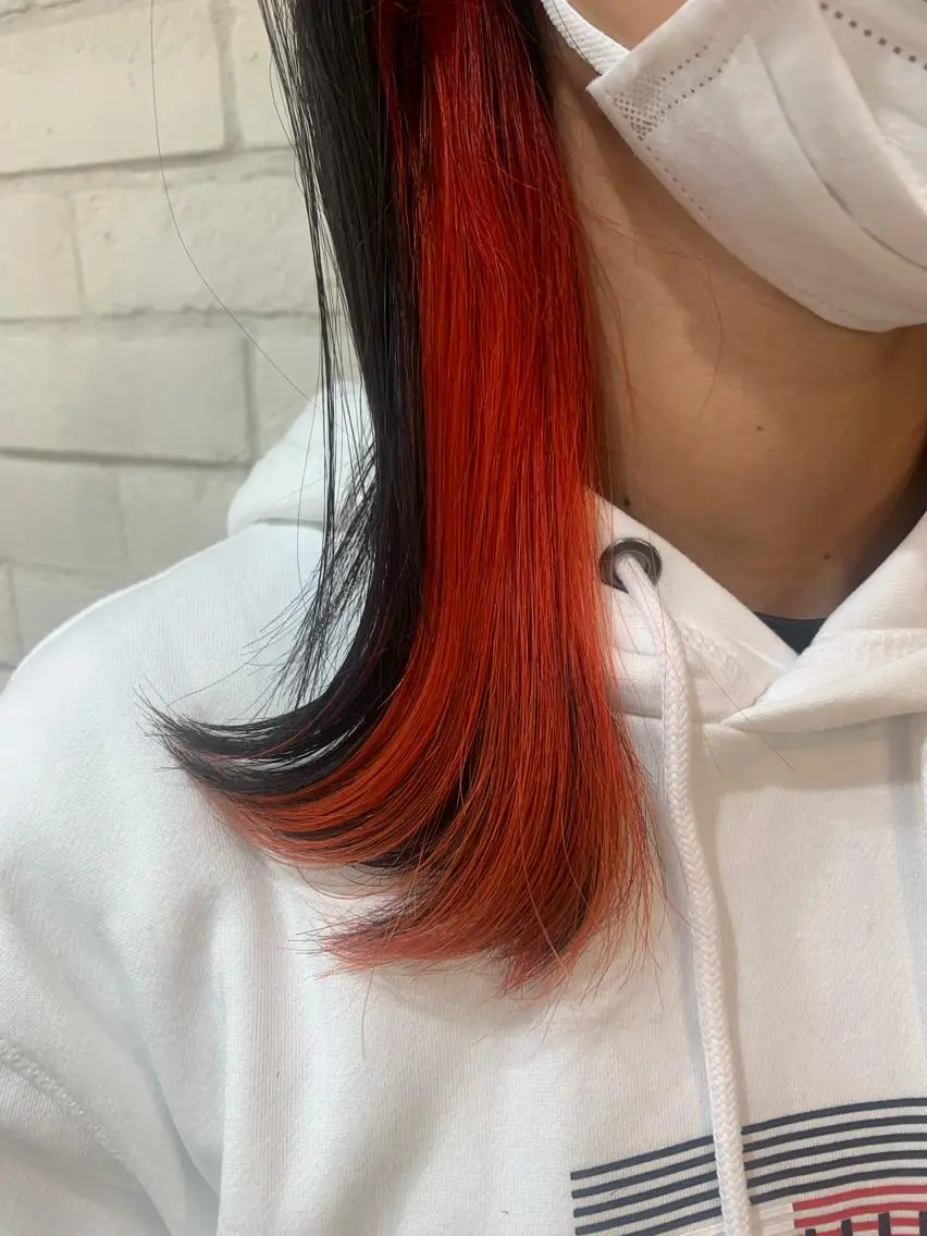 ミディアム カラー ヘアアレンジ 🐝岡本 柚葉🐝のヘアスタイル