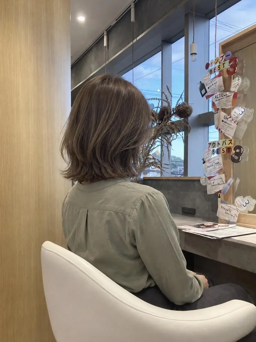 ショート カラー 川畑 理花のヘアスタイル