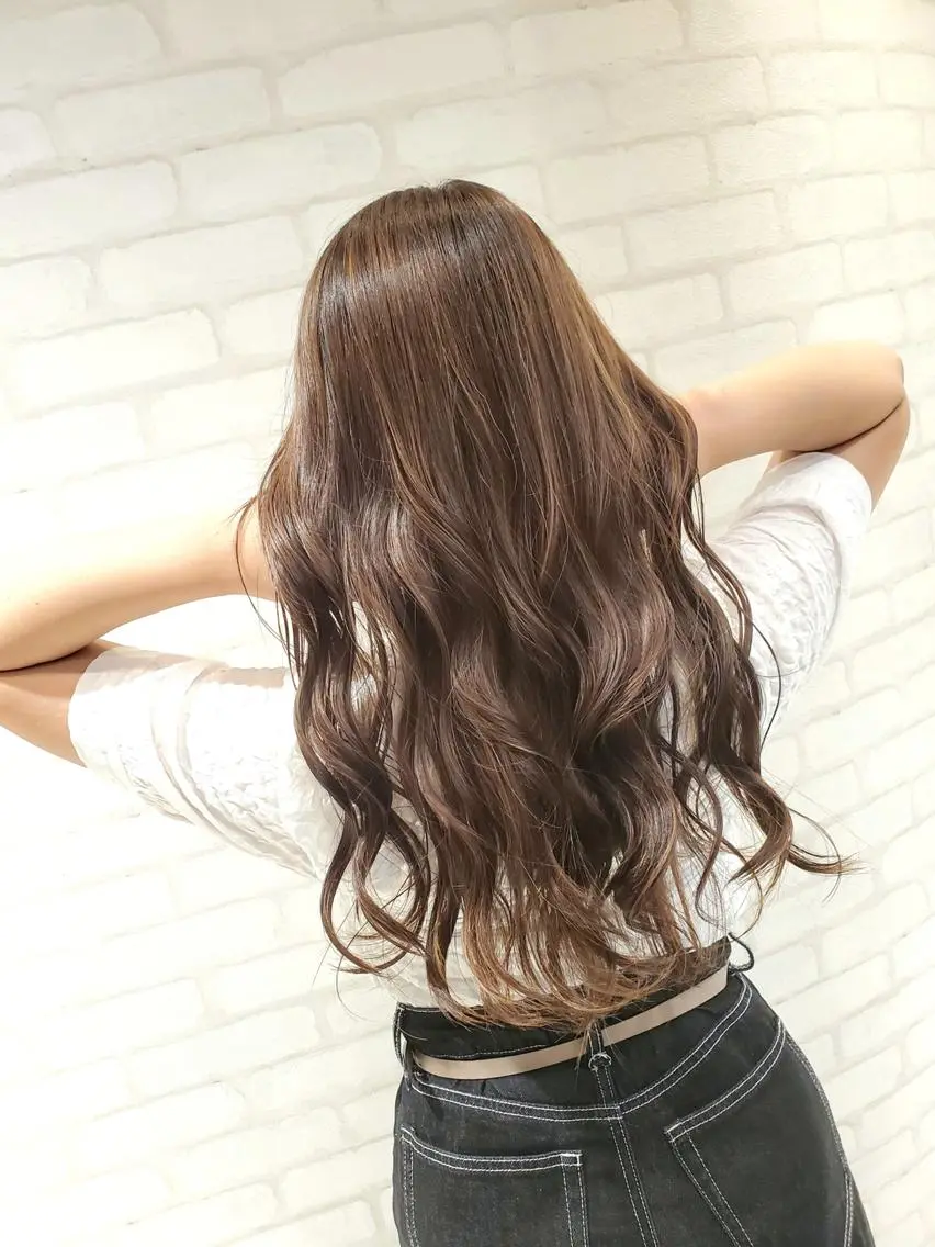 ロング カラー カット ヘアカラー EARTH 池田 雄太のヘアスタイル