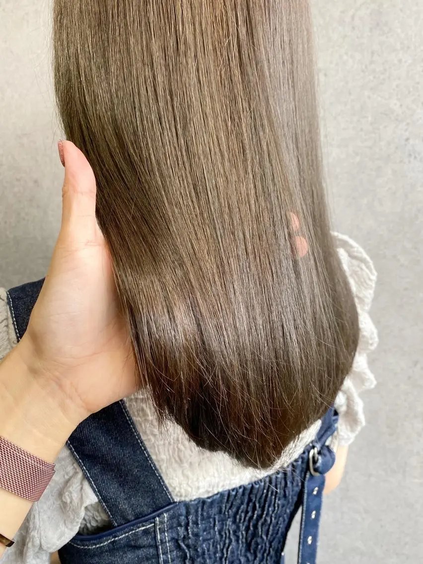 ロング カラー YUKA🐻❄️ 🎀当日予約ok/のヘアスタイル