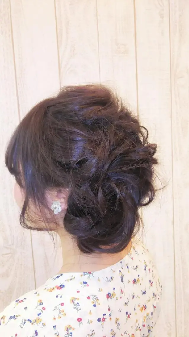 セミロング カラー ヘアアレンジ アッシュ 脇田 雄大のヘアスタイル