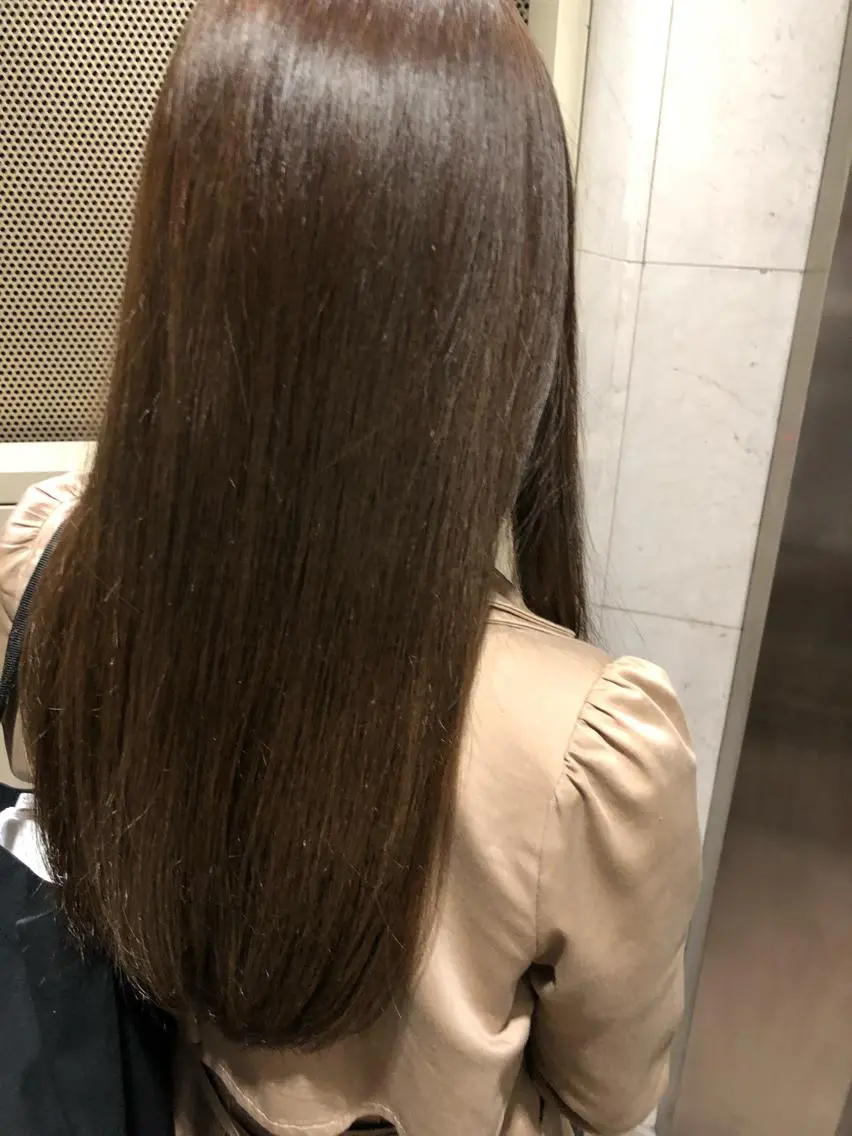 カラー shinka omotesandoのヘアスタイル