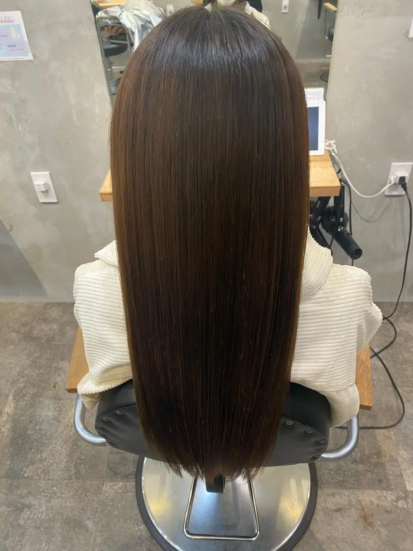 ロング 縮毛矯正 小山 奏良のヘアスタイル