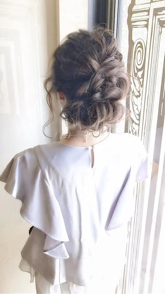 ヘアアレンジ Euphoria 【ユーフォリア】のヘアスタイル