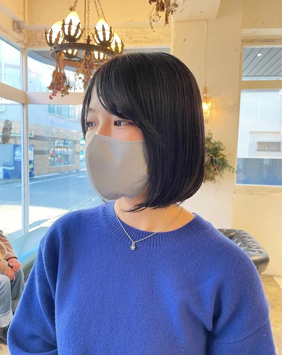ショート カラー ヘアアレンジ アディクシーカラー 黒髪 ボブ 伸ばしかけ bloom yumaのヘアスタイル