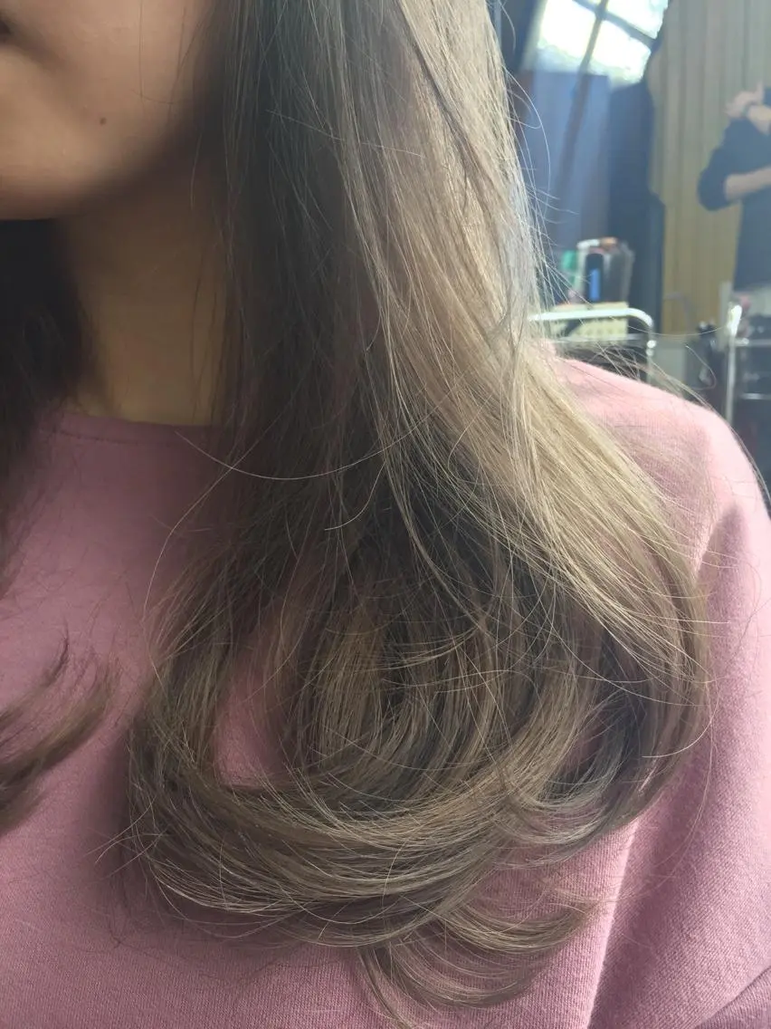 カラー ベージュカラー 中村 海のヘアスタイル