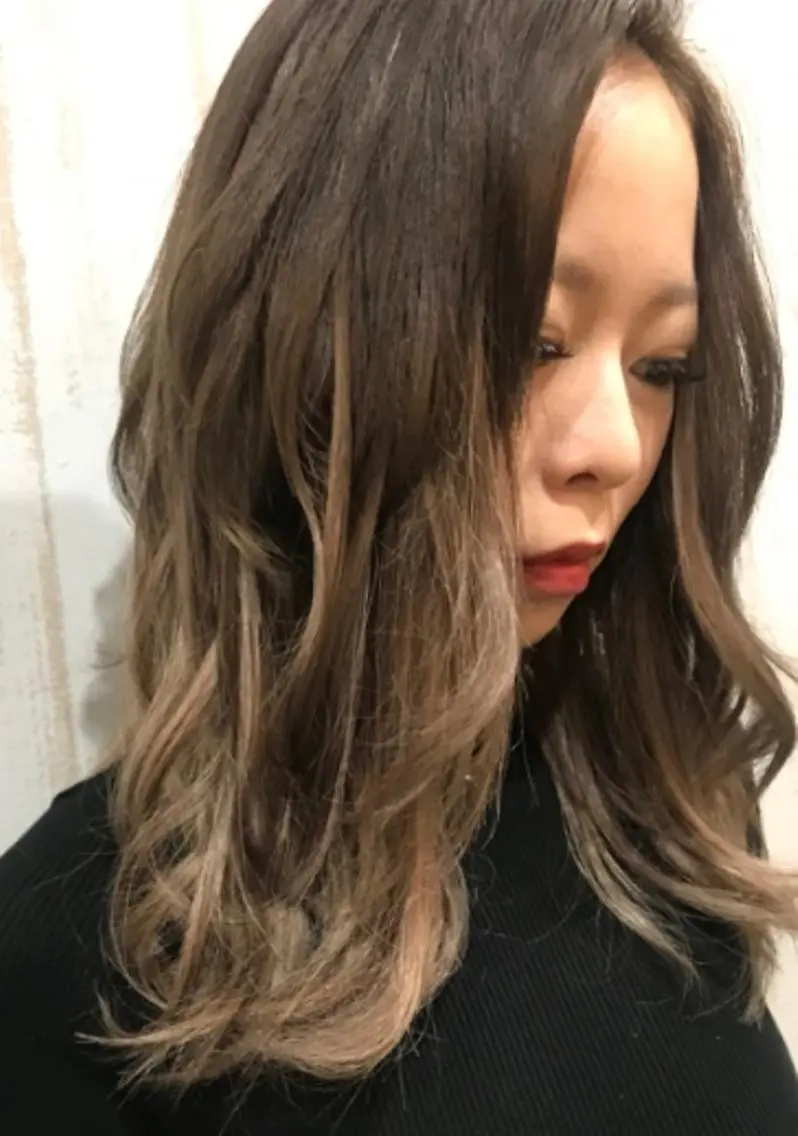 ロング カラー パーマ ヘアアレンジ チビ編み込みエクステ シールEXどぅ〜すのヘアスタイル